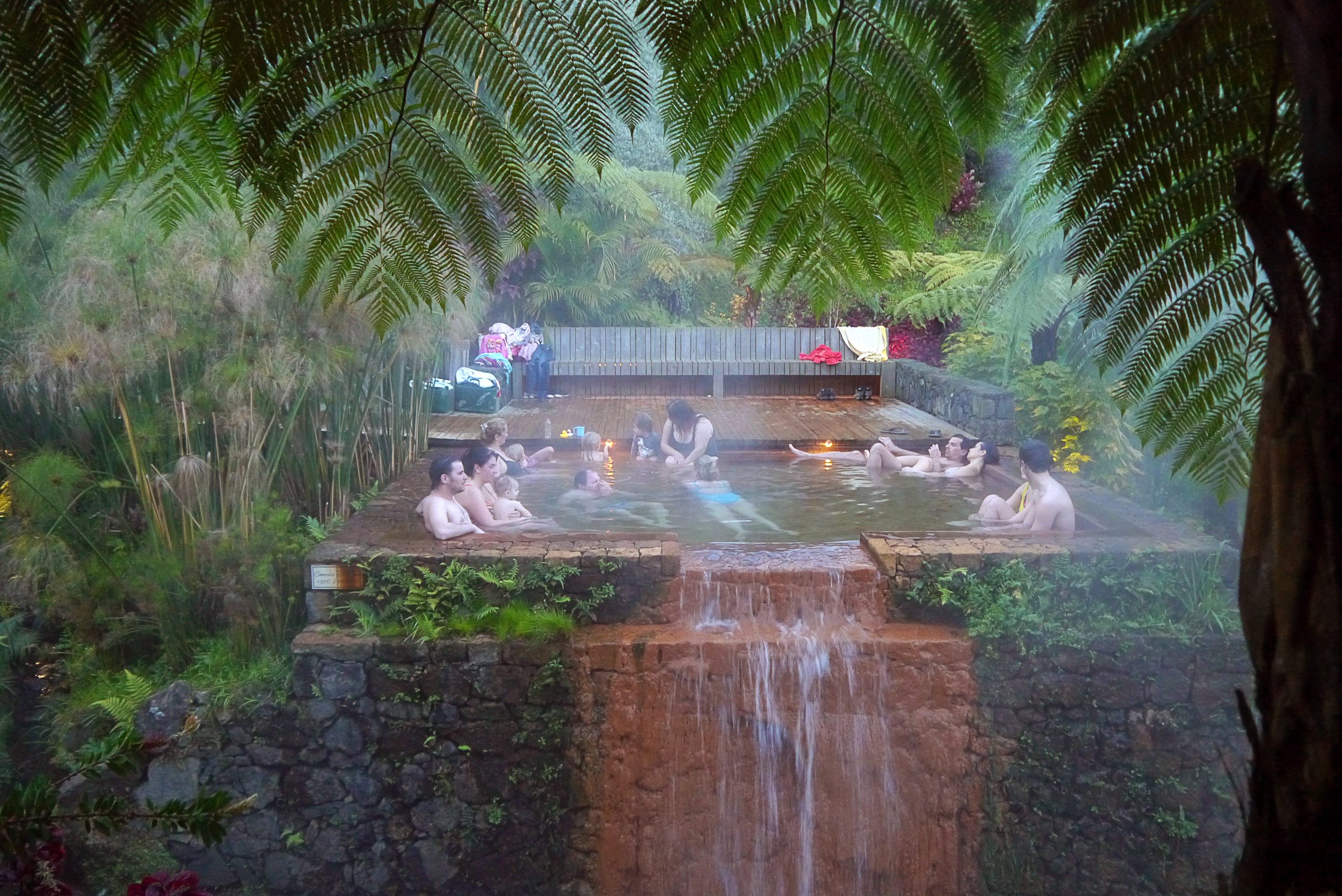 David Rodrigues | Poça da Dona Beija hot springs in Furnas are ideal for the weather of February in the Azores