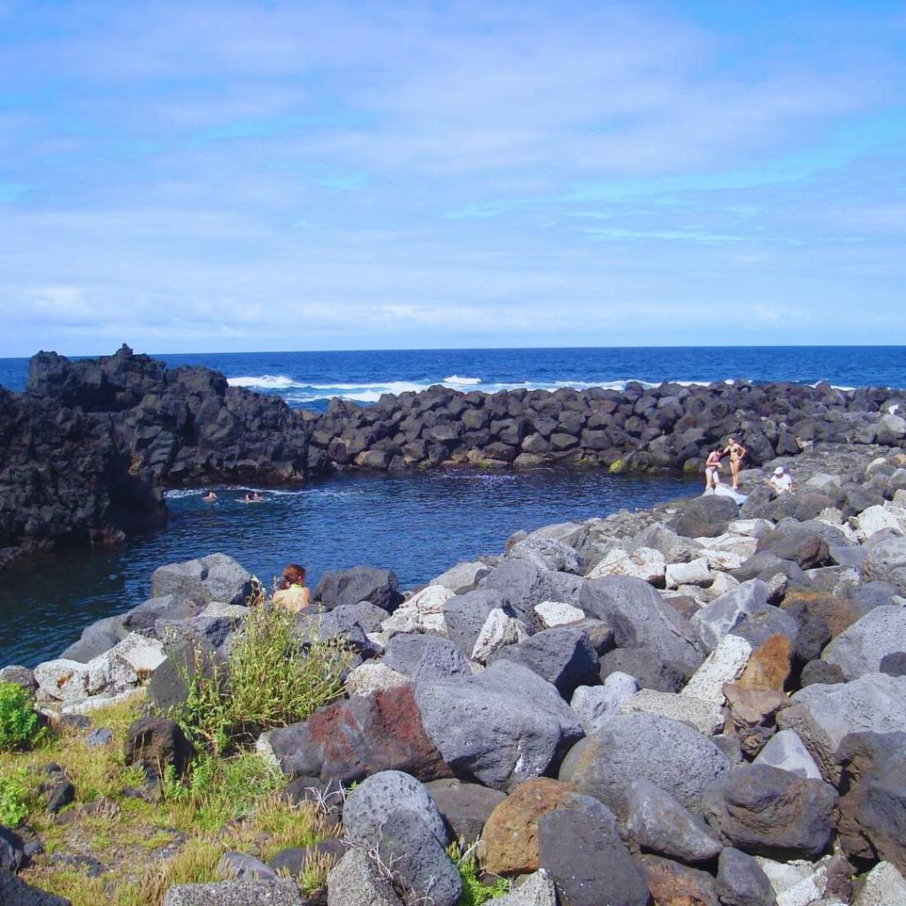 @camp_cosmo____azores on Instagram | Poços de São Vicente Ferreira on a sunny day